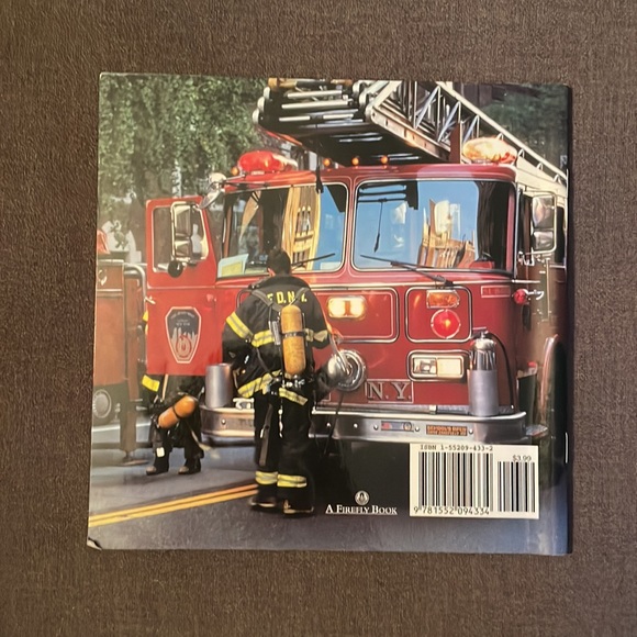 Children Book Set- Pack of 3 Sports/Community Helper Books - Picture 7 of 15